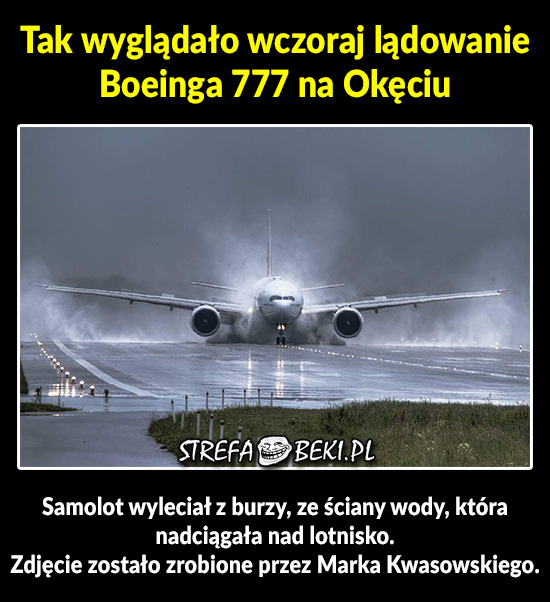 Lądowanie Boeinga 777 na Okęciu podczas burzy